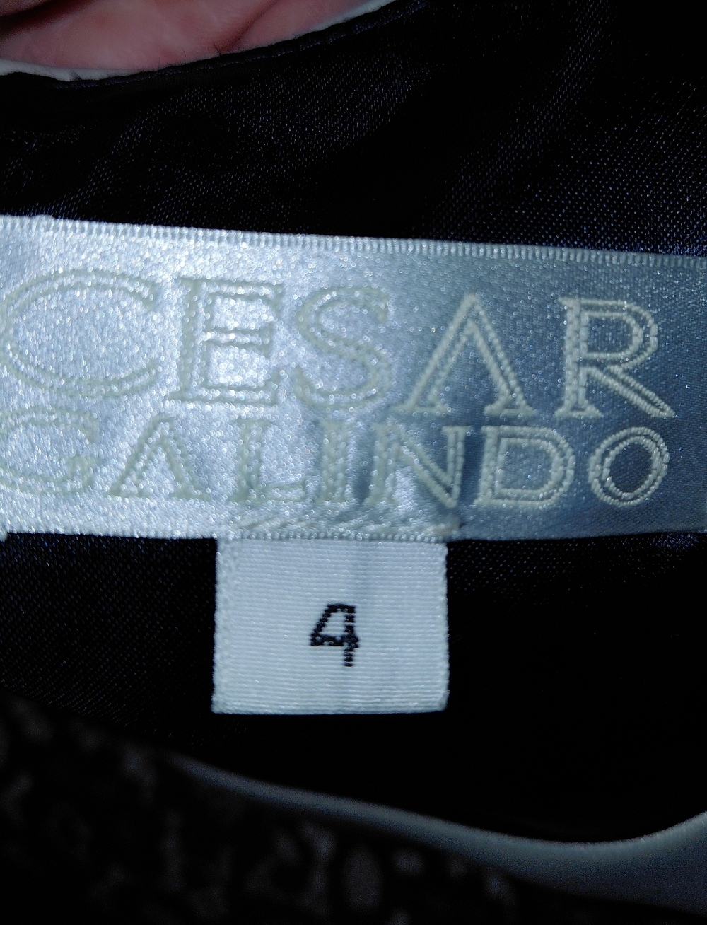 NWOT Cesar Galindo | Cream Bodice Lace High Back Slit Red Lining Sz 4 Gown - Picture 15 of 15